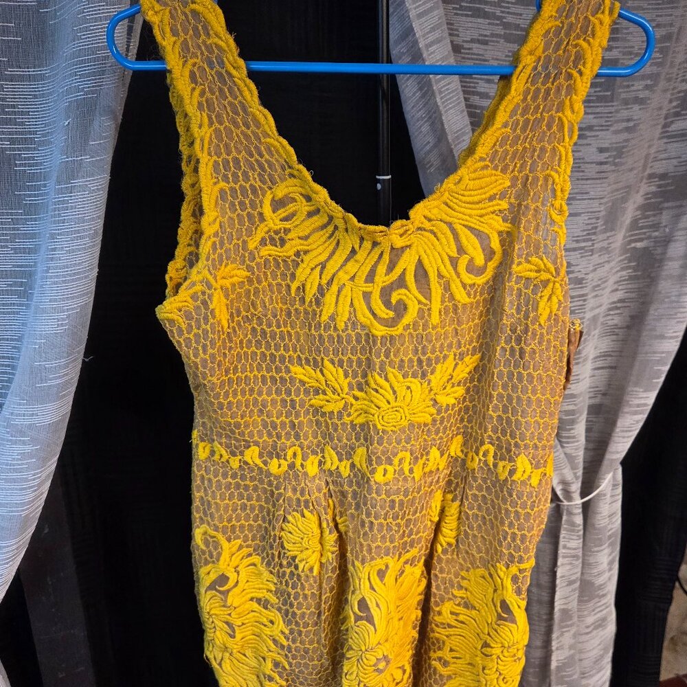 Anthropologie Yoana Baraschi 100% Silk Honeycomb Lace Embroidered Dress Sz S 12